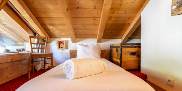 PELLE FARM, CHAMONIX CENTER