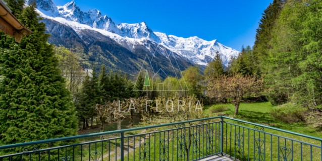 MAISON  COMBE LACHENAL, CHAMONIX