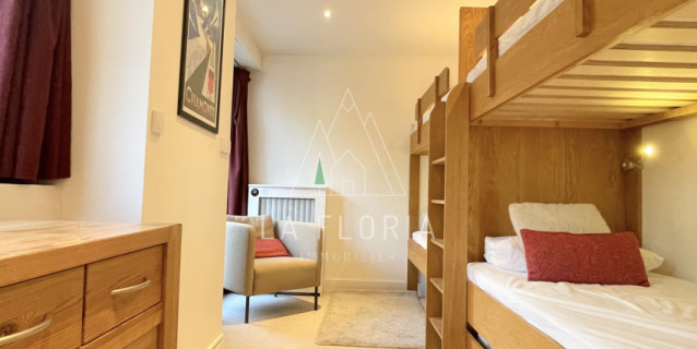 SOUS OFFRE / T4 APPARTEMENT CONCORDE - CHAMONIX CENTRE