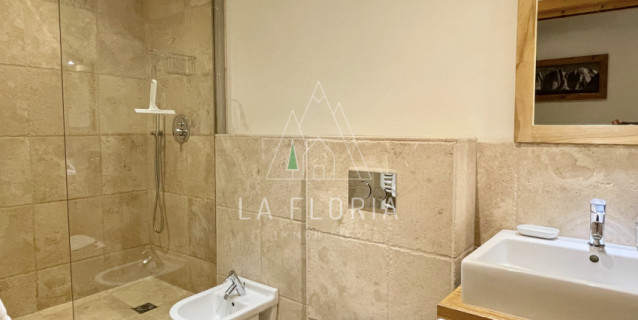 SOUS OFFRE / APPARTEMENT T3 LUTETIA, CHAMONIX CENTRE VILLE