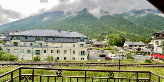 LOFT CHARMOZ, CHAMONIX CENTRE