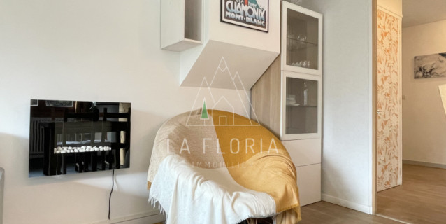 UNDER OFFER / CHAPELLE APARTMENT, CHAMONIX LES PRAZ