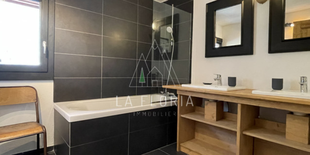 SOUS COMPROMIS DE VENTE / CHALET BIANCA, CHAMONIX
