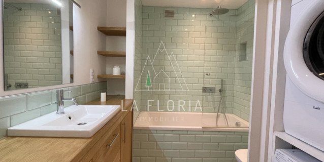 SOUS OFFRE / T4 APPARTEMENT CONCORDE - CHAMONIX CENTRE