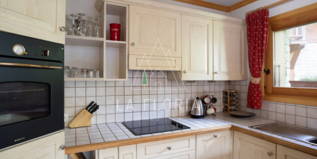 SOUS COMPROMIS / CHALET LYARET - CHAMONIX LES PRAZ